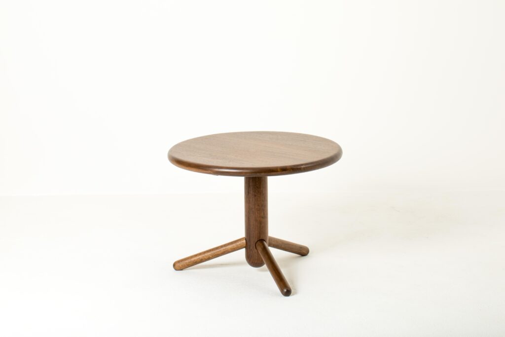 Mesa Lateral Kati