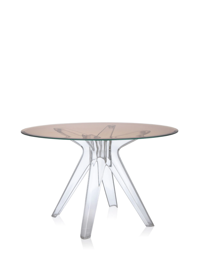 Sir Gio Table