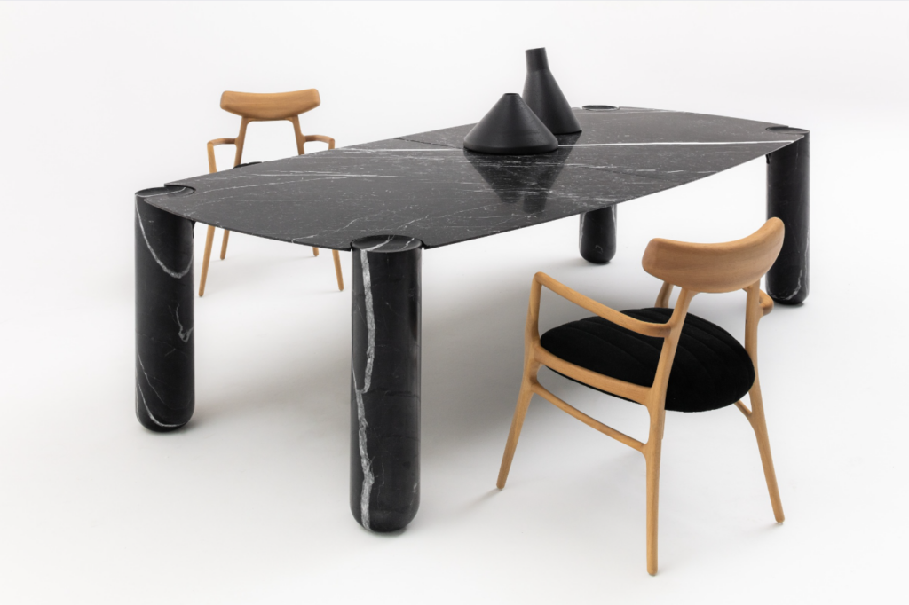 Mesa de Jantar Triz