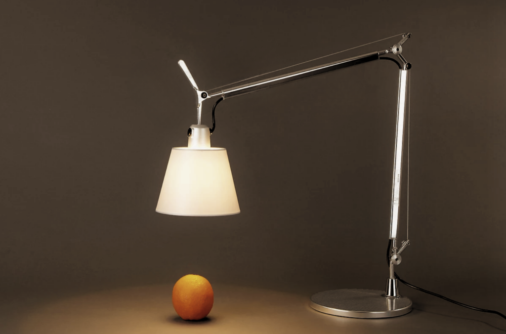 Tolomeo Basculante Tavolo