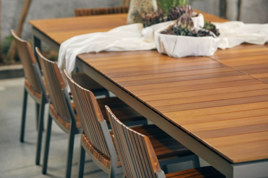 Mesa de Jantar Colibri